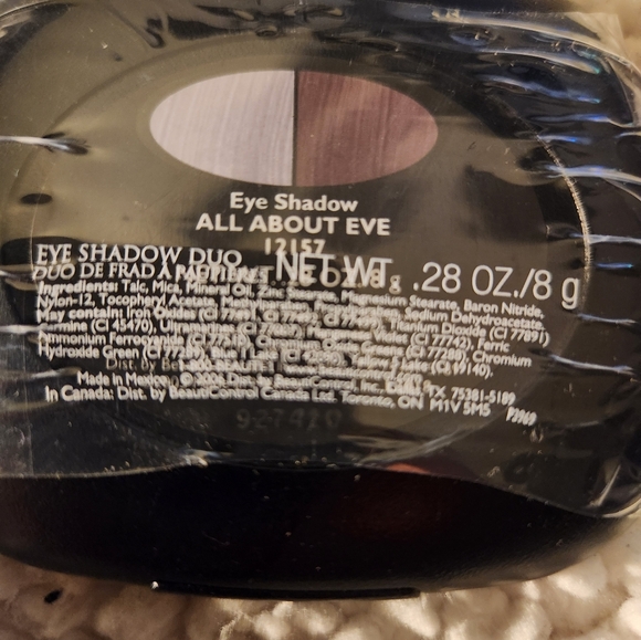 BeautiControl Eye Shadow All About Eve - Picture 3 of 5